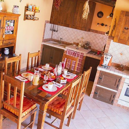 B&B Il Girasole Balestrate Bagian luar foto