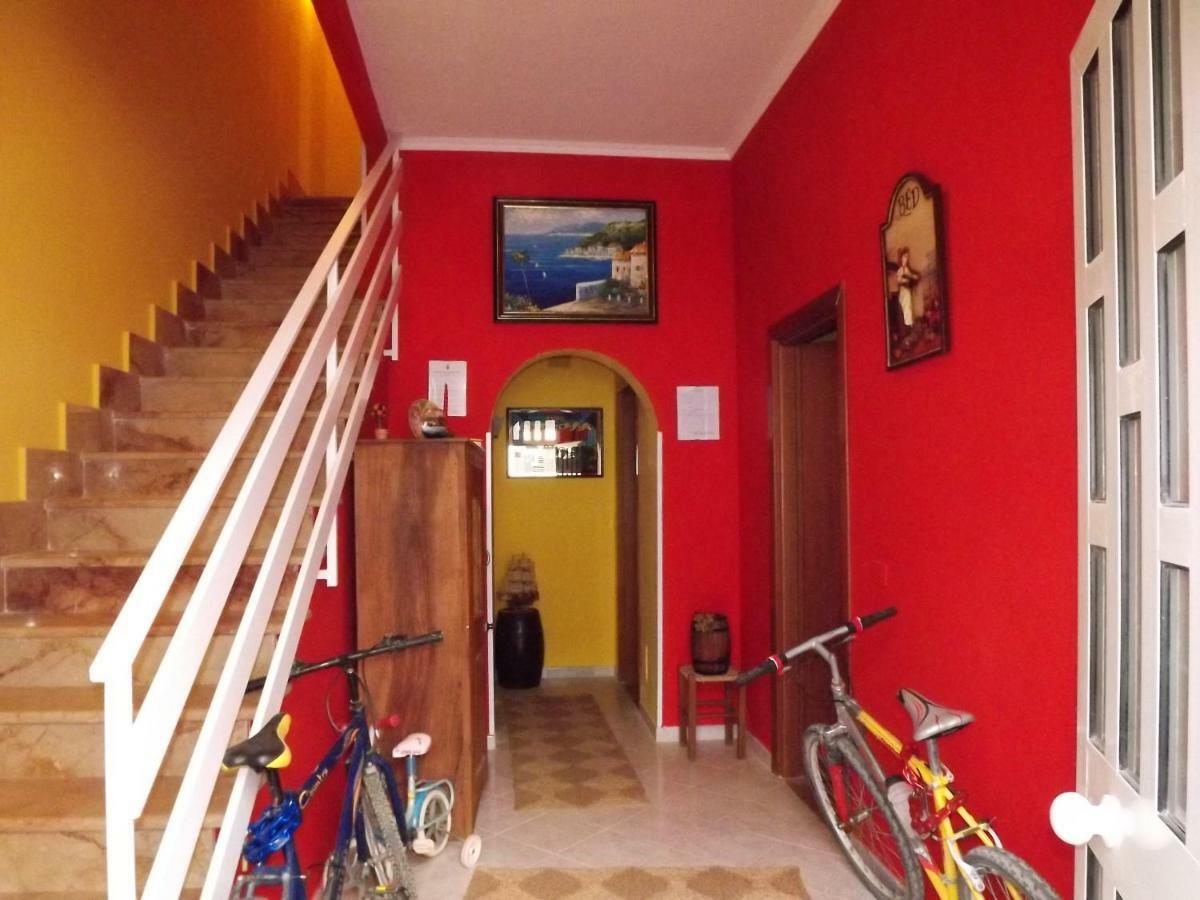 B&B Il Girasole Balestrate Bagian luar foto