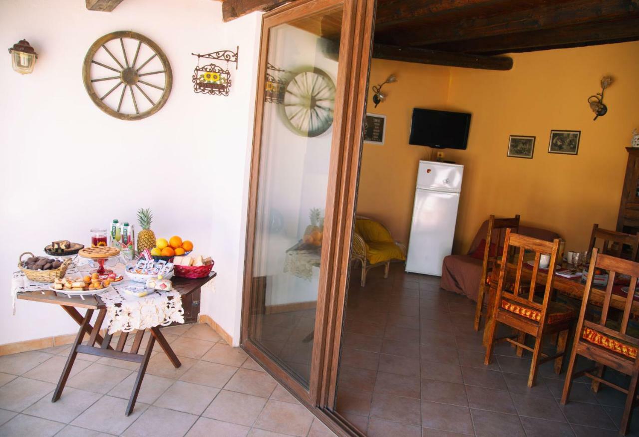 B&B Il Girasole Balestrate Bagian luar foto